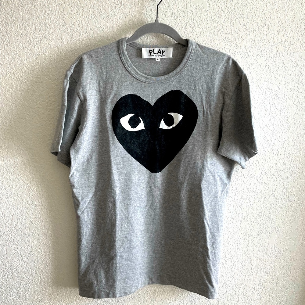 Comme des Garçon PLAY crew neck T-Shirt